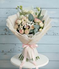 Букет цветов из:  Розы и Лизиантусы #REPLACE_PRED# Балтийске