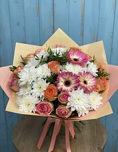 Букет цветов из:  Розы, Герберы и Хризантемы в Балтийске