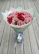 Букет цветов из:  Альстромерии #REPLACE_PRED# Балтийске