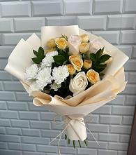 Букет цветов из:  Розы и Хризантемы в Балтийске