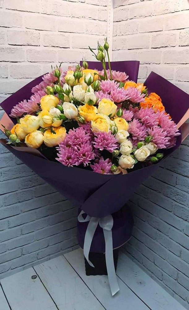 Букет цветов из: Хризантемы и Розы в Балтийске