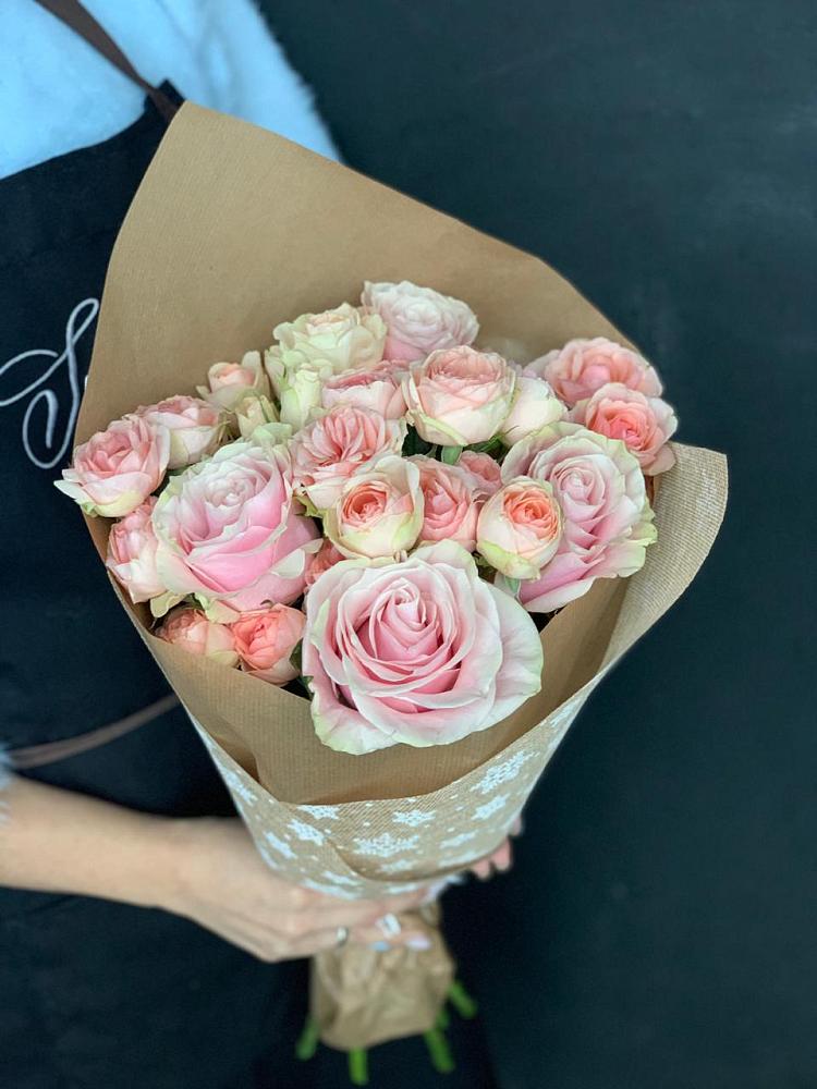 Букет цветов из: Хризантемы и Розы в Балтийске