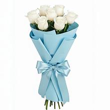 Букет 7 белых роз Проуд в Балтийске