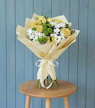 Букет цветов из:  Хризантемы и Розы в Балтийске