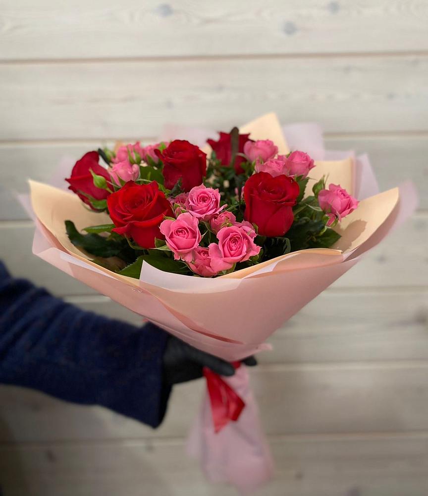 Букет цветов из: Розы в Балтийске